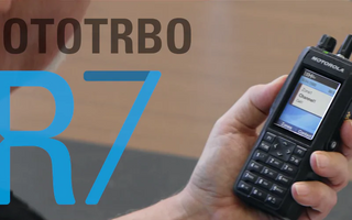 Motorola R7 Digital Two-Way Radio | SATLEC - SATLEC